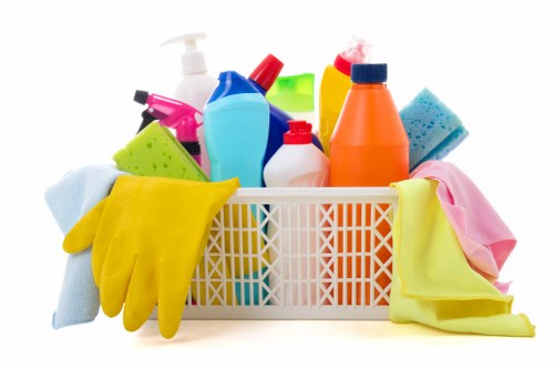 Professional oven cleaning service for a Camden home kitchen